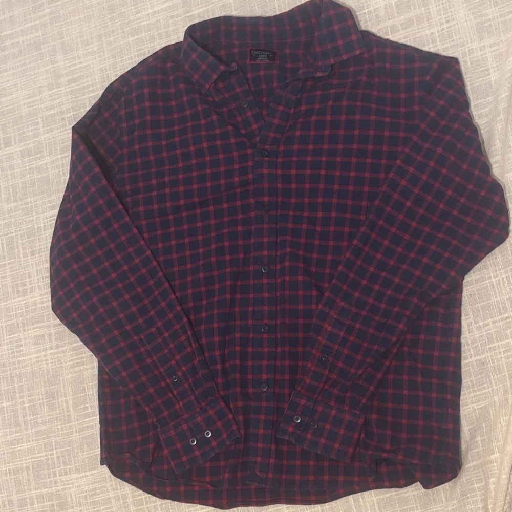 UNTUCKit 100% Cotton Dark Blue and Red Checkered Shirt